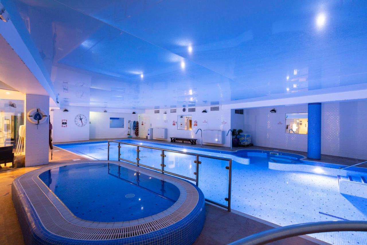 Schull Harbour Hotel & Leisure Centre Eksteriør billede